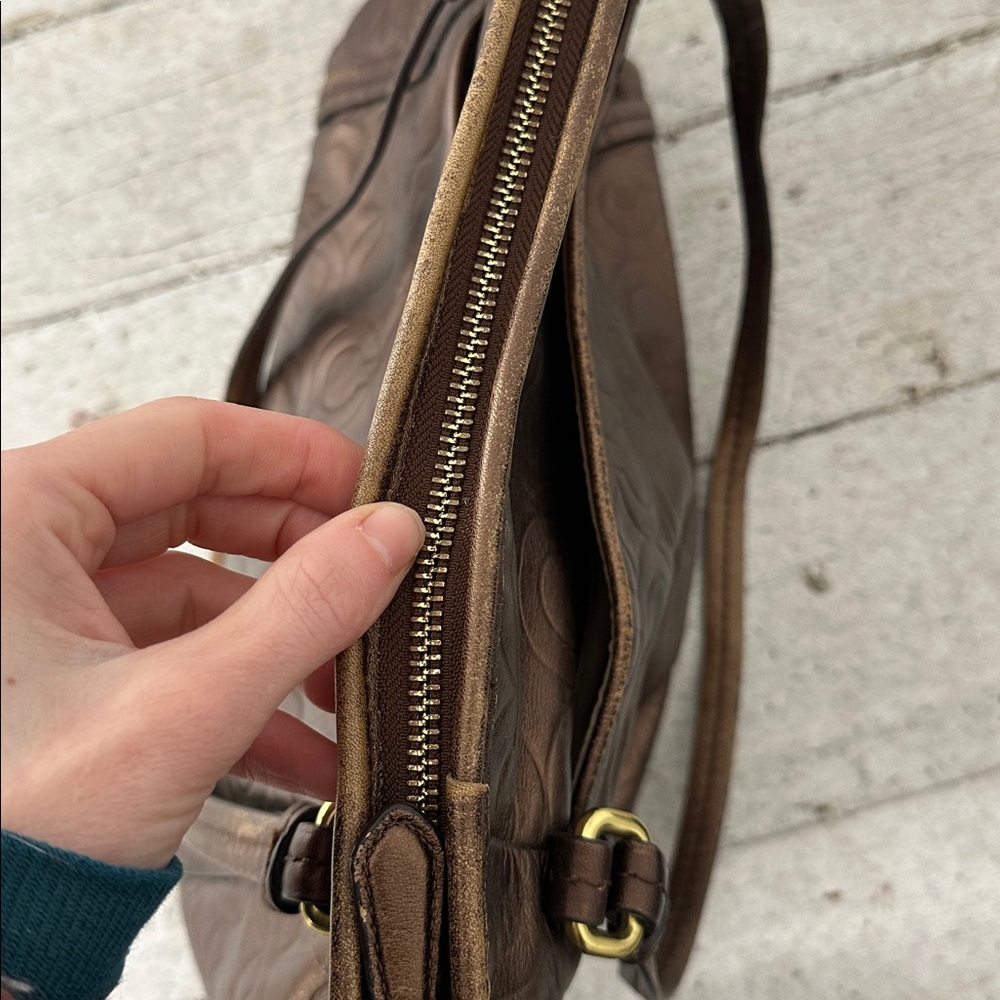 Vintage Y2K Coach Metallic Bronze Logo Tote Shoulder Bag - Picture 4 of 7